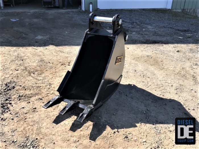 20'' HD Tooth Bucket for 140CL Excavator with 65mm pins