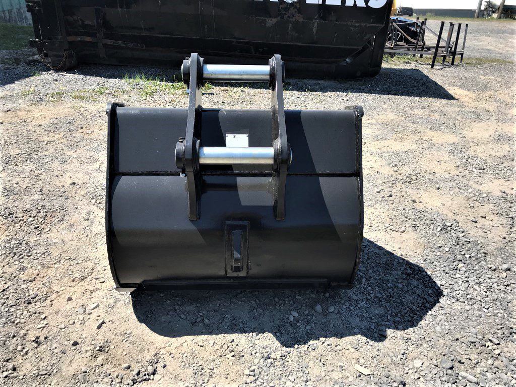 42" HD Tooth Bucket for 140CL Excavator with 65mm pins - Image 4
