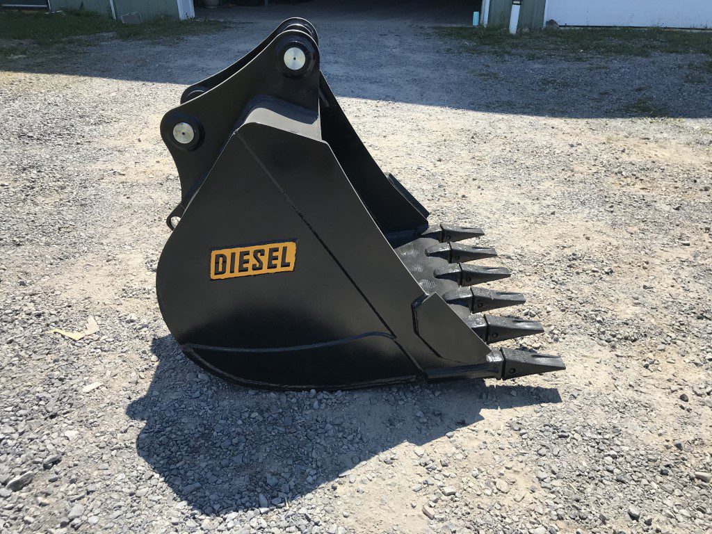 42" HD Tooth Bucket for 140CL Excavator with 65mm pins - Image 6