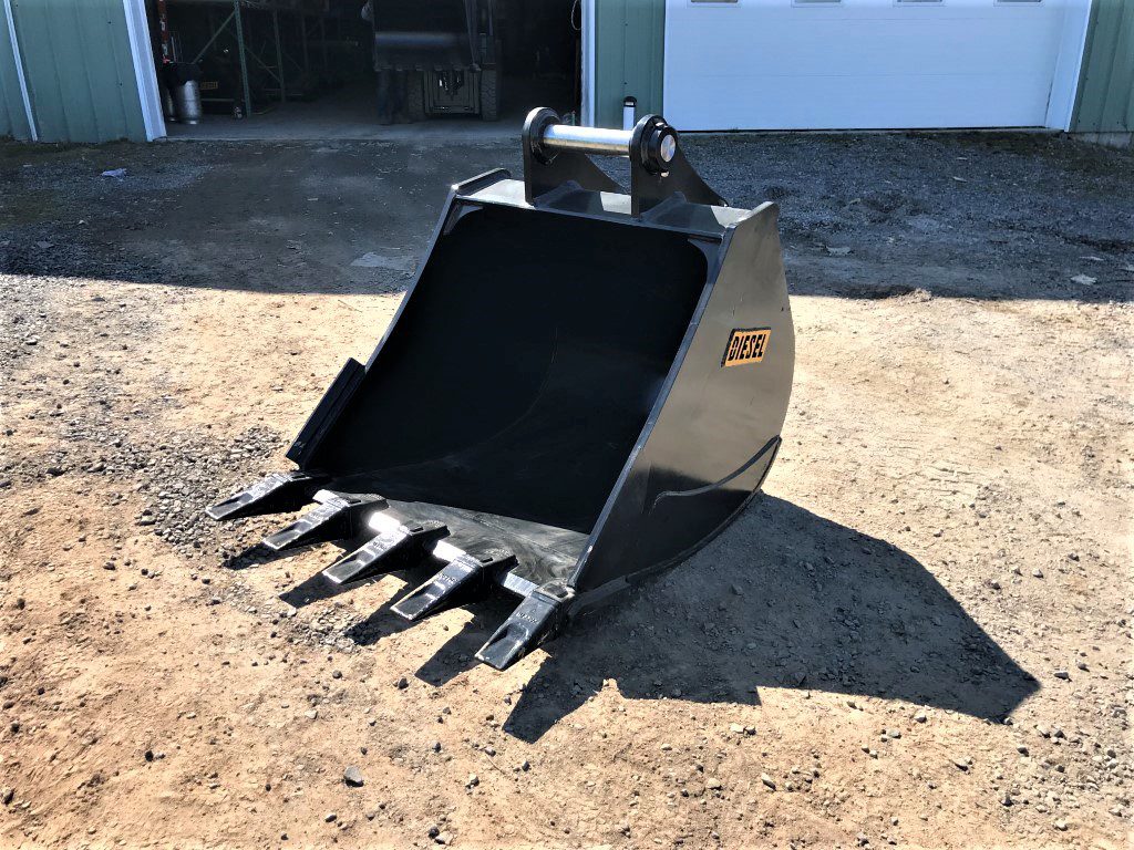 42'' HD Tooth Bucket for 170CL Excavator with 70mm pins - Image 2