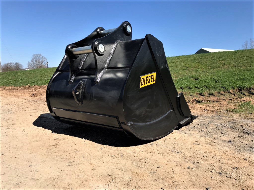 42'' HD Tooth Bucket for 170CL Excavator with 70mm pins - Image 6