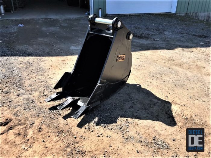 24'' HD Tooth Bucket for 220CL Excavator with 80mm pins