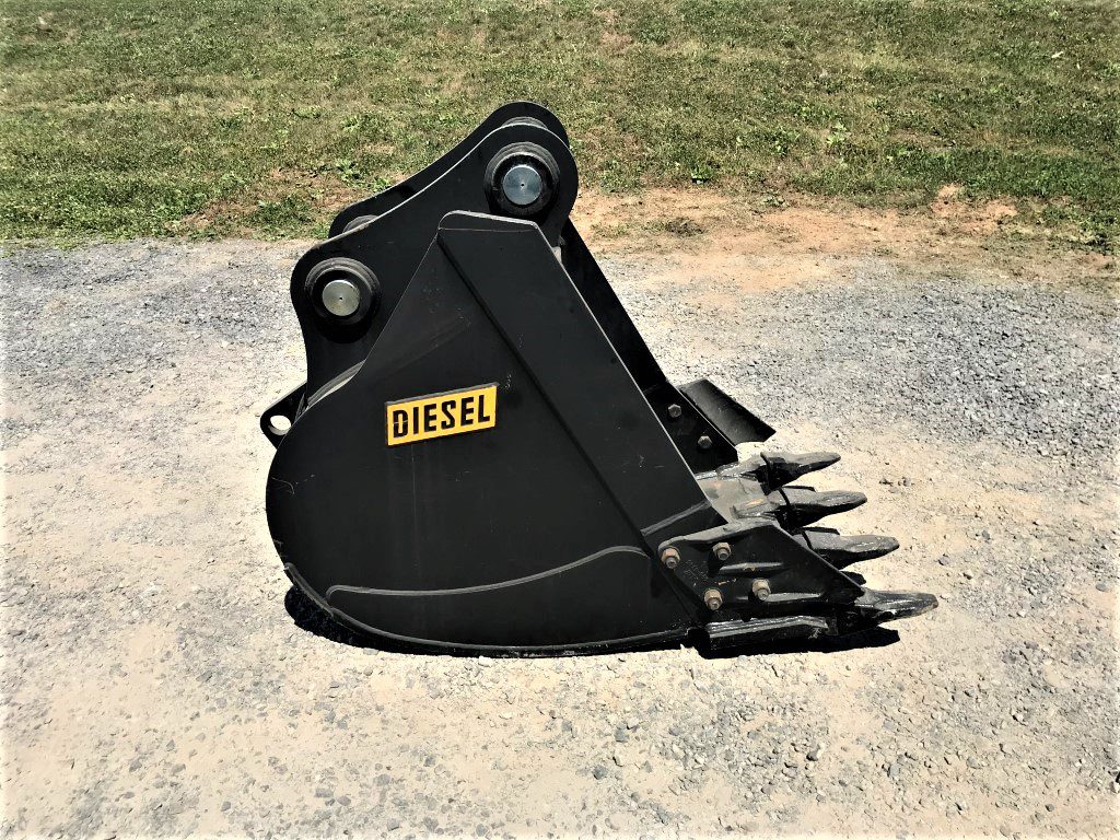30" HD Tooth Bucket for 220CL Excavator with 80mm pins - Image 6