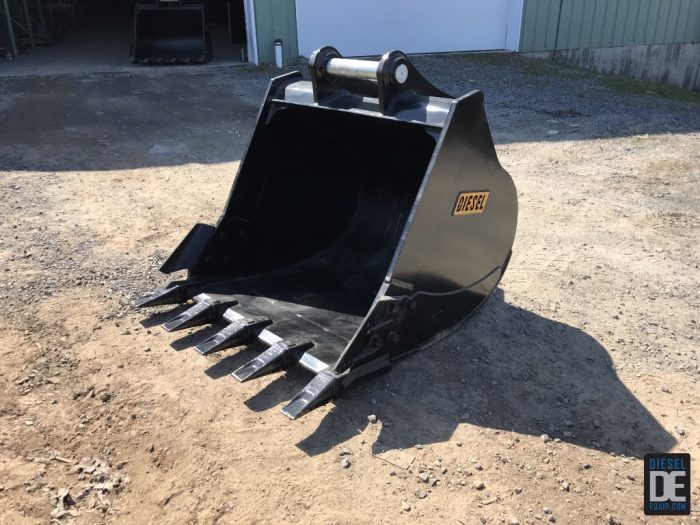 48'' HD Tooth Bucket for 220CL Excavator with 80mm pins