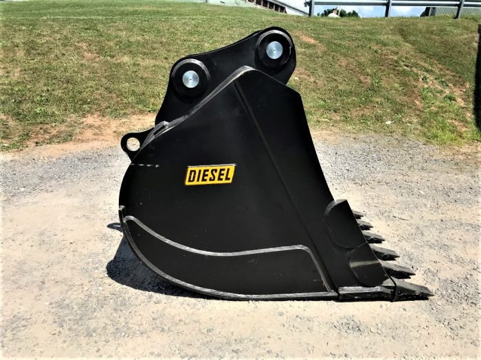 48" HD Tooth Bucket for 300CL Excavator with 90mm pins