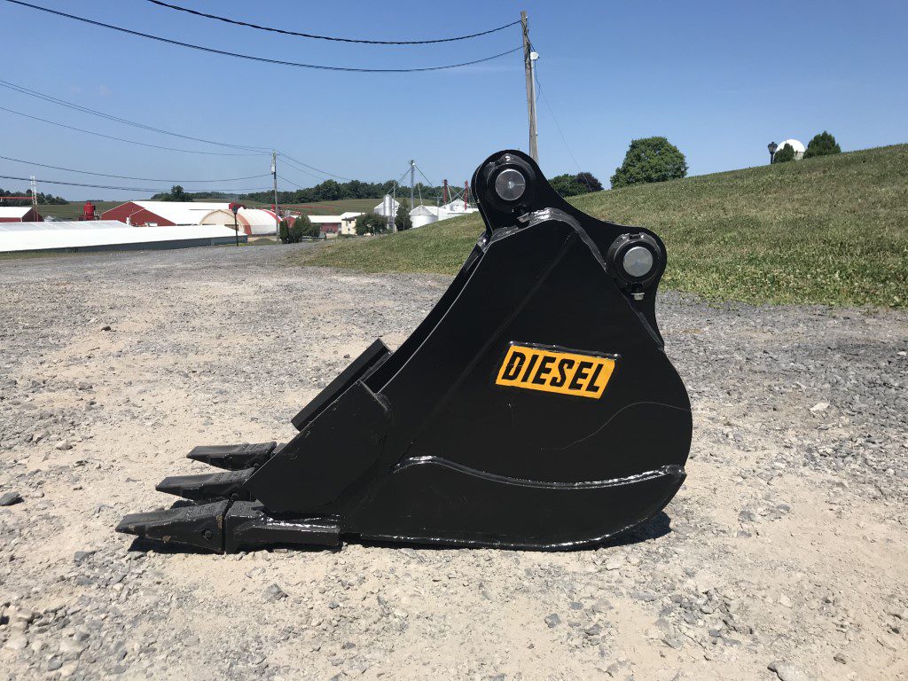 12" HD Tooth Bucket For 35CL Excavator with 40mm pins - Image 2