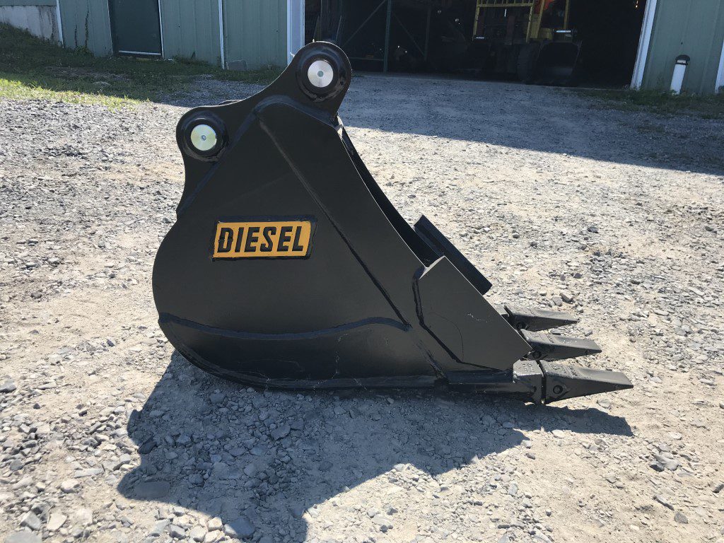 12" HD Tooth Bucket For 35CL Excavator with 40mm pins