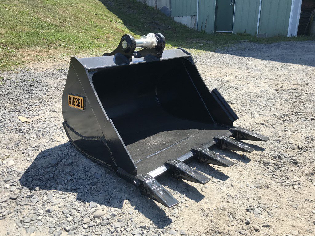30" HD Tooth Bucket for 35CL Excavator with 40mm pins - Image 7