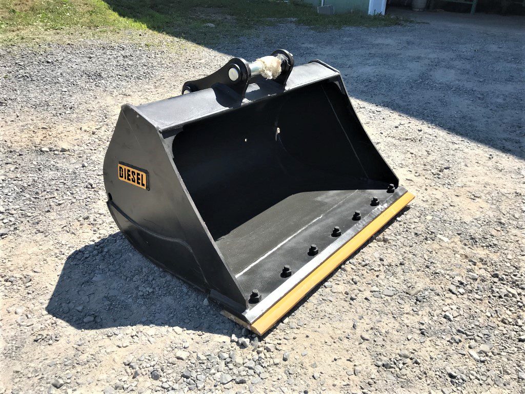 42'' HD Ditch Bucket BOCE for 50CL Excavator with 45mm pins - Image 7