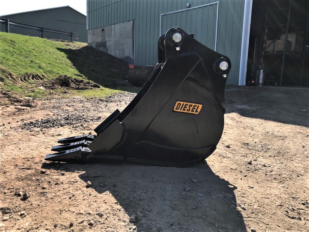 14'' HD Tooth Bucket for 80CL Excavator with 50mm pins - Image 4