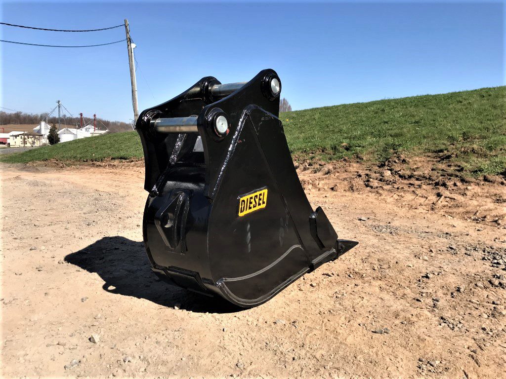 14'' HD Tooth Bucket for 80CL Excavator with 50mm pins - Image 7