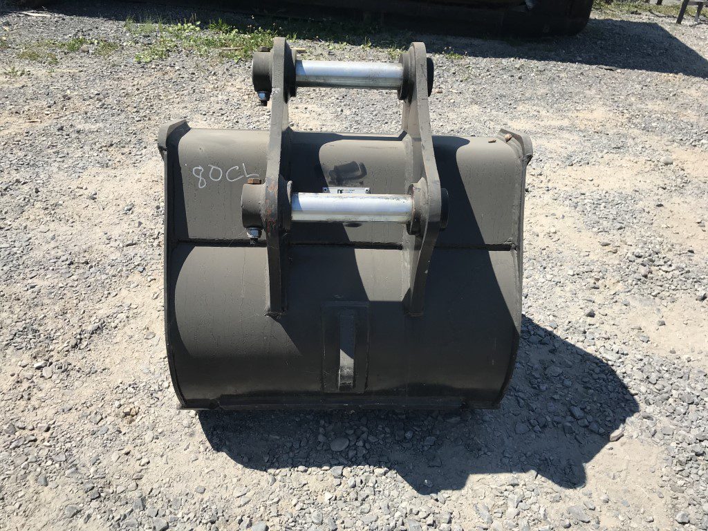 30'' HD Tooth Bucket for 80CL Excavator with 50mm pins - Image 5