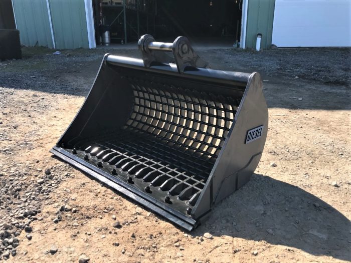 48" Screening Bucket BOCE for 80CL Excavator with 50mm pins
