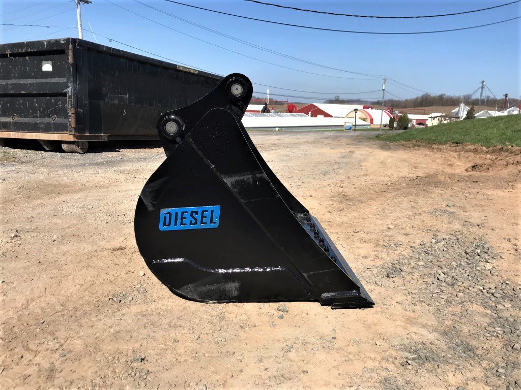 48" Screening Bucket BOCE for 80CL Excavator with 50mm pins - Image 7
