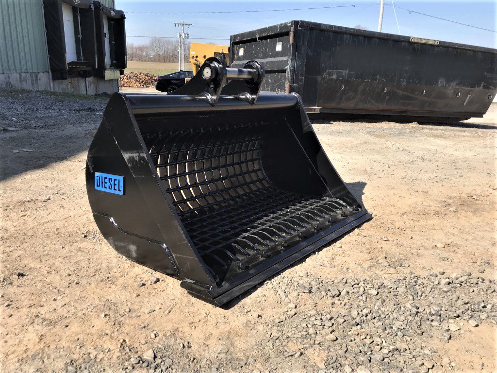 48" Screening Bucket BOCE for 80CL Excavator with 50mm pins - Image 8