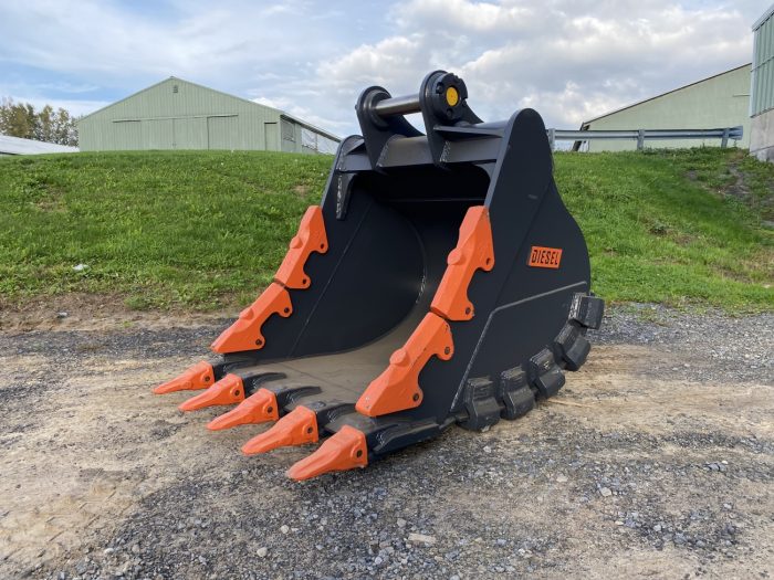 48" Severe Duty Tooth Bucket For 220CL Excavator with 80mm pins