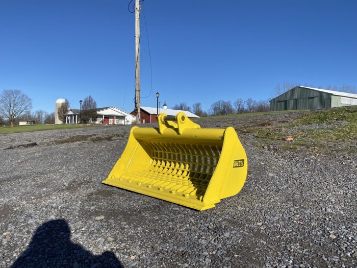 42" VIO35 Excavator Screening Bucket BOCE with 38mm pins
