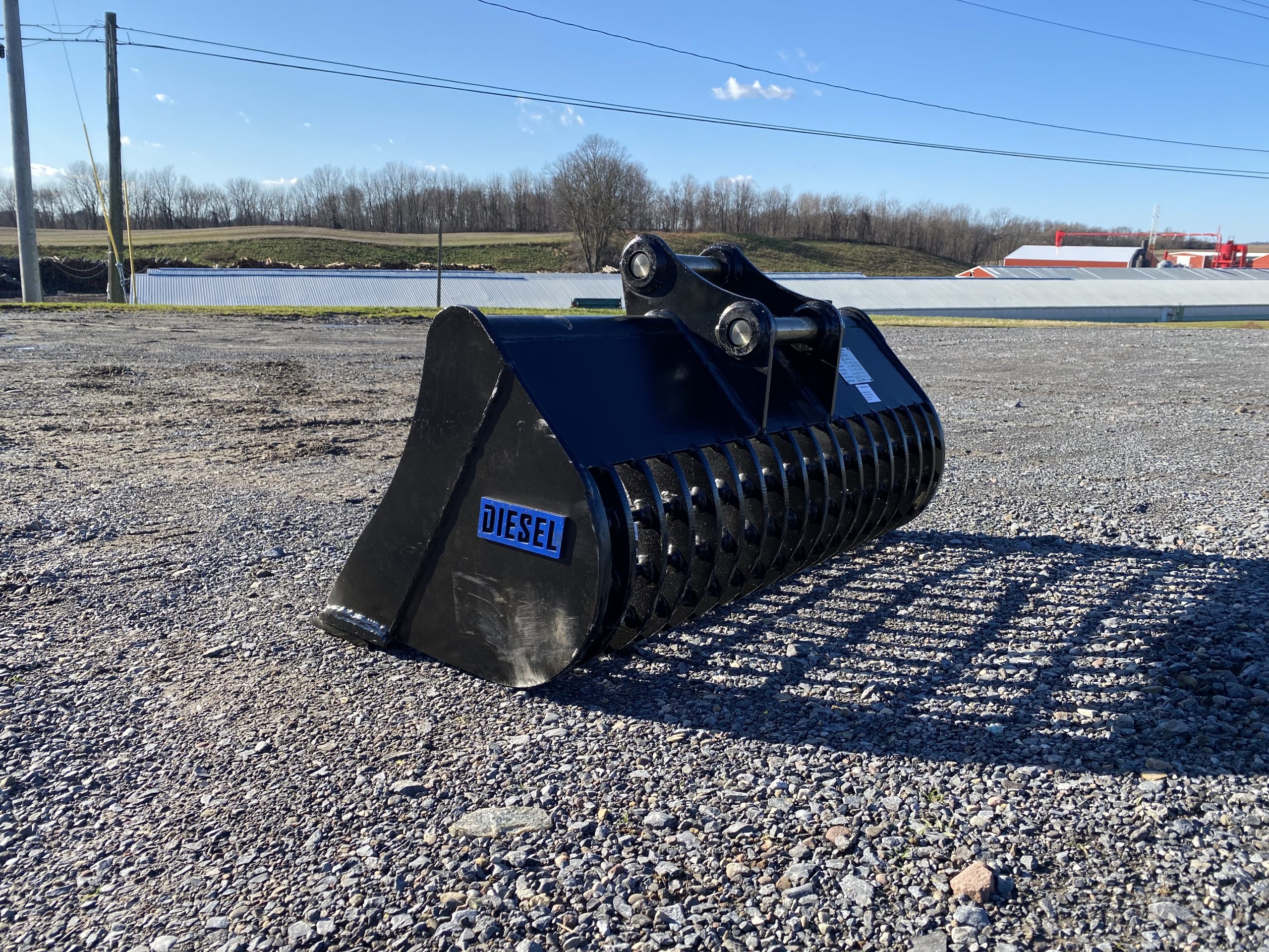42" Screening Bucket BOCE for 35CL Excavator with 40mm pins - Image 3