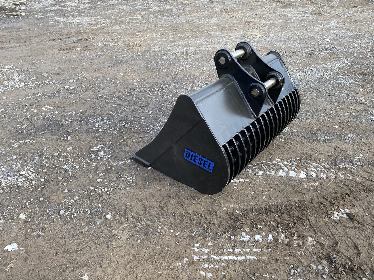 42'' Screening Bucket BOCE for 50CL Excavator with 45mm pins - Image 4