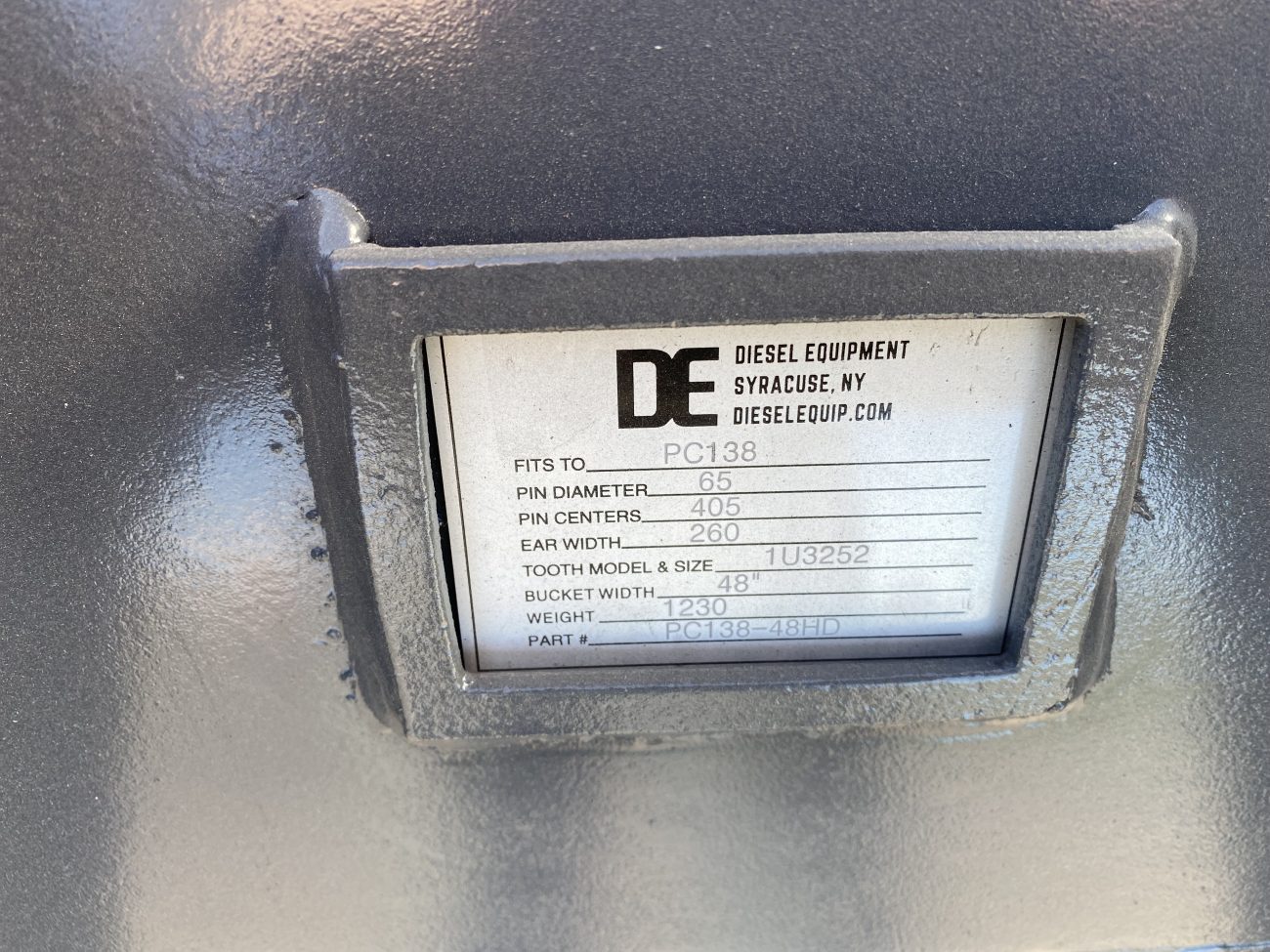 48'' HD Tooth Bucket for PC138 Excavator with 60mm pins - Image 7