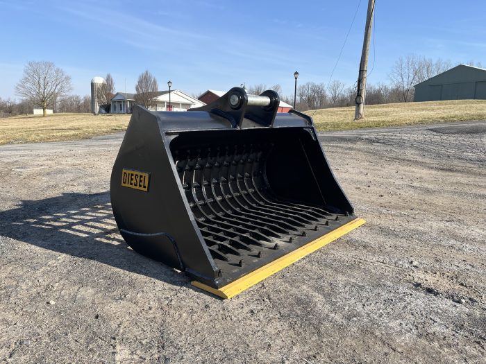 60" Screening Bucket BOCE for 140CL Excavator with 65mm pins