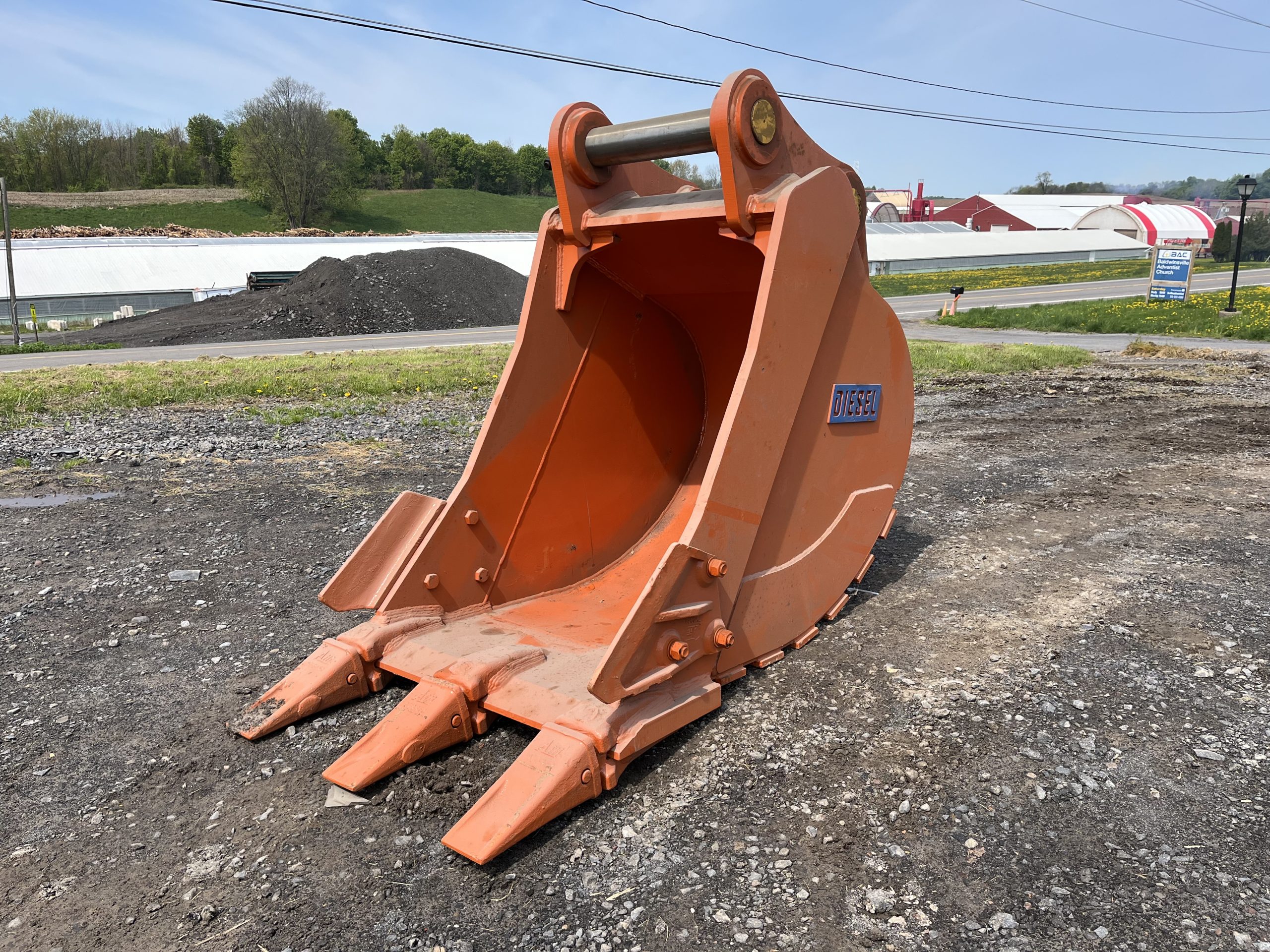 36'' HD Tooth Bucket for ZX350 Excavator with 100mm pins