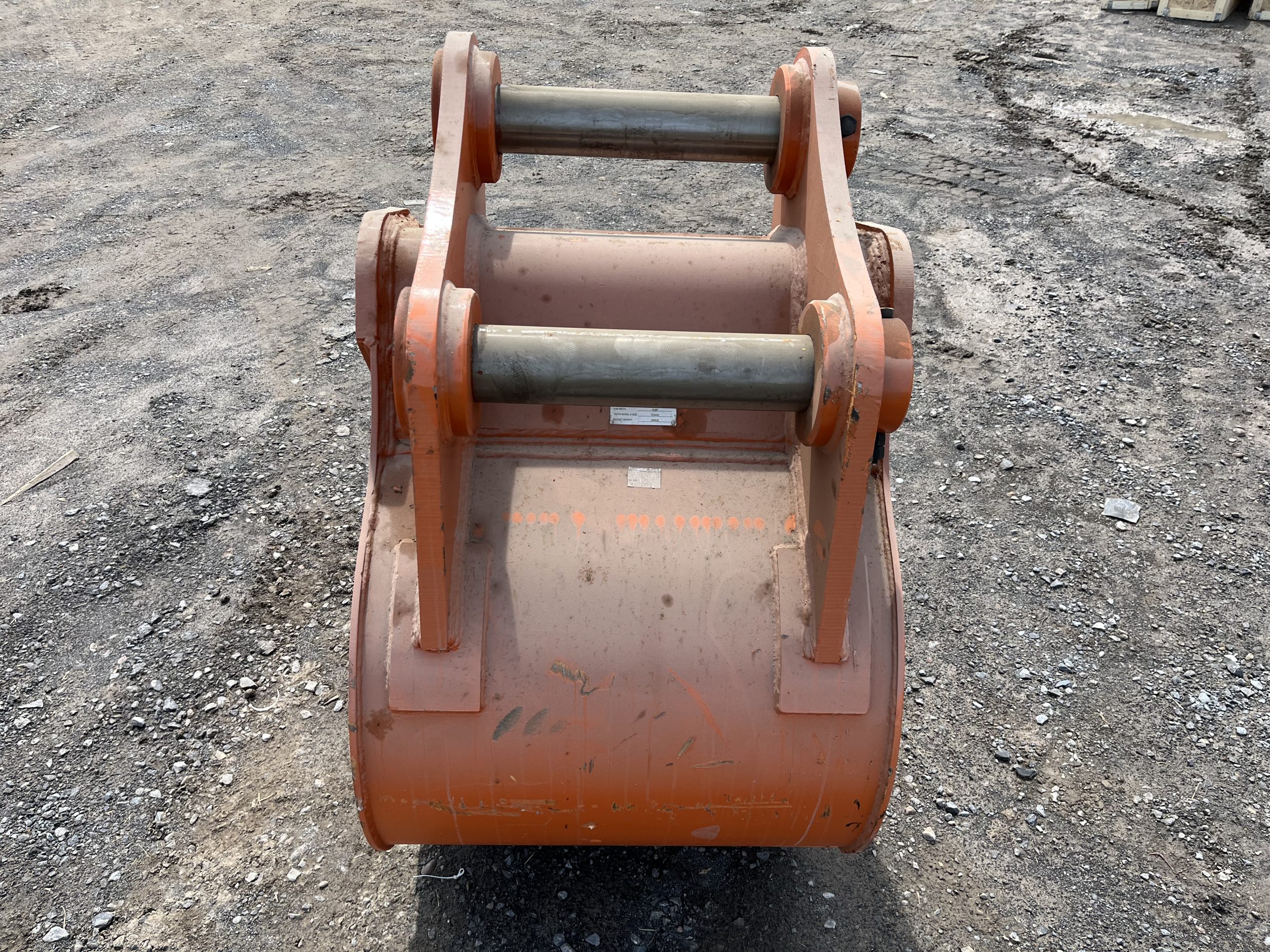 36'' HD Tooth Bucket for ZX350 Excavator with 100mm pins - Image 5