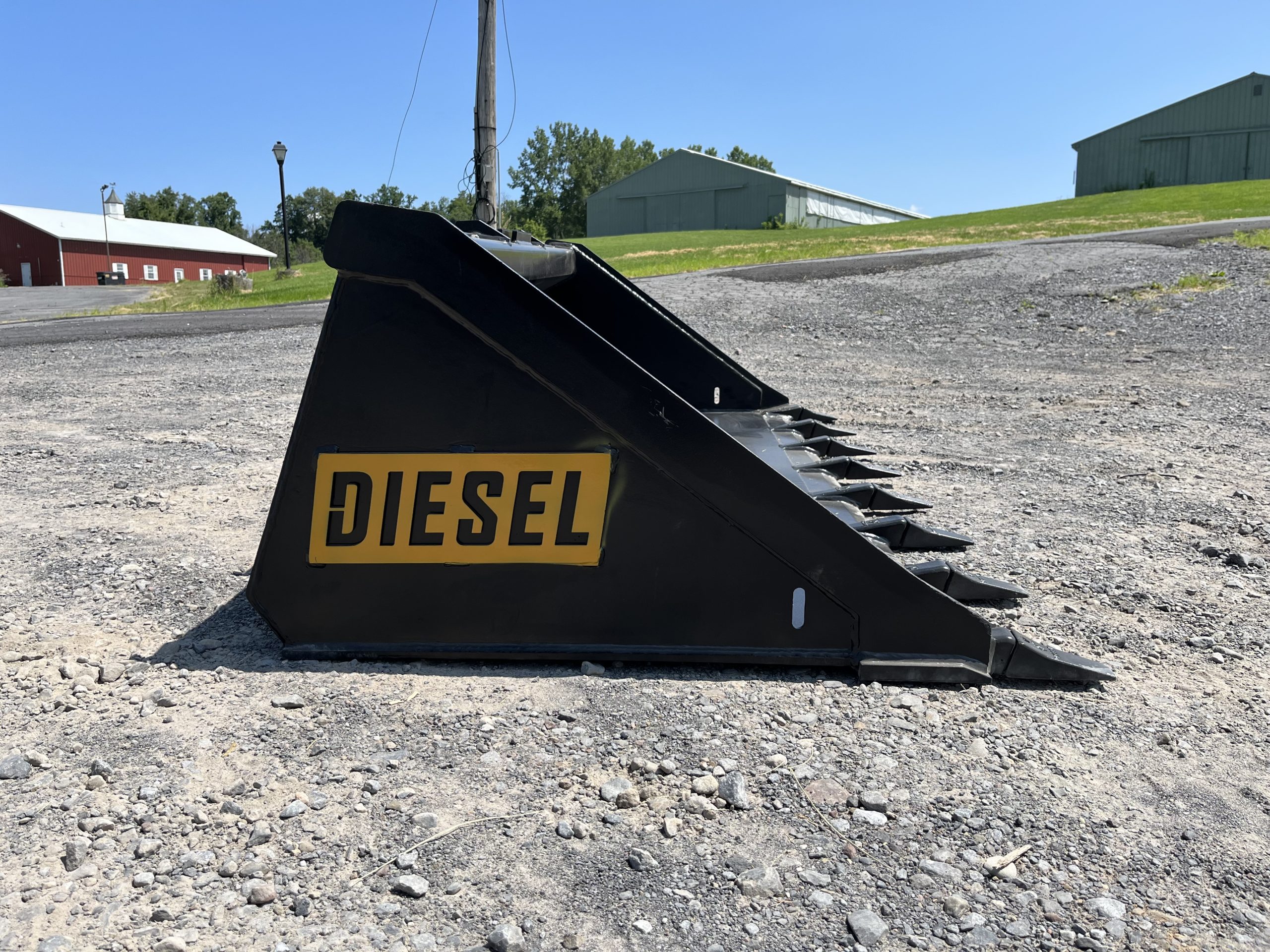 76" Heavy Duty Skid Steer Tooth Bucket - Image 2
