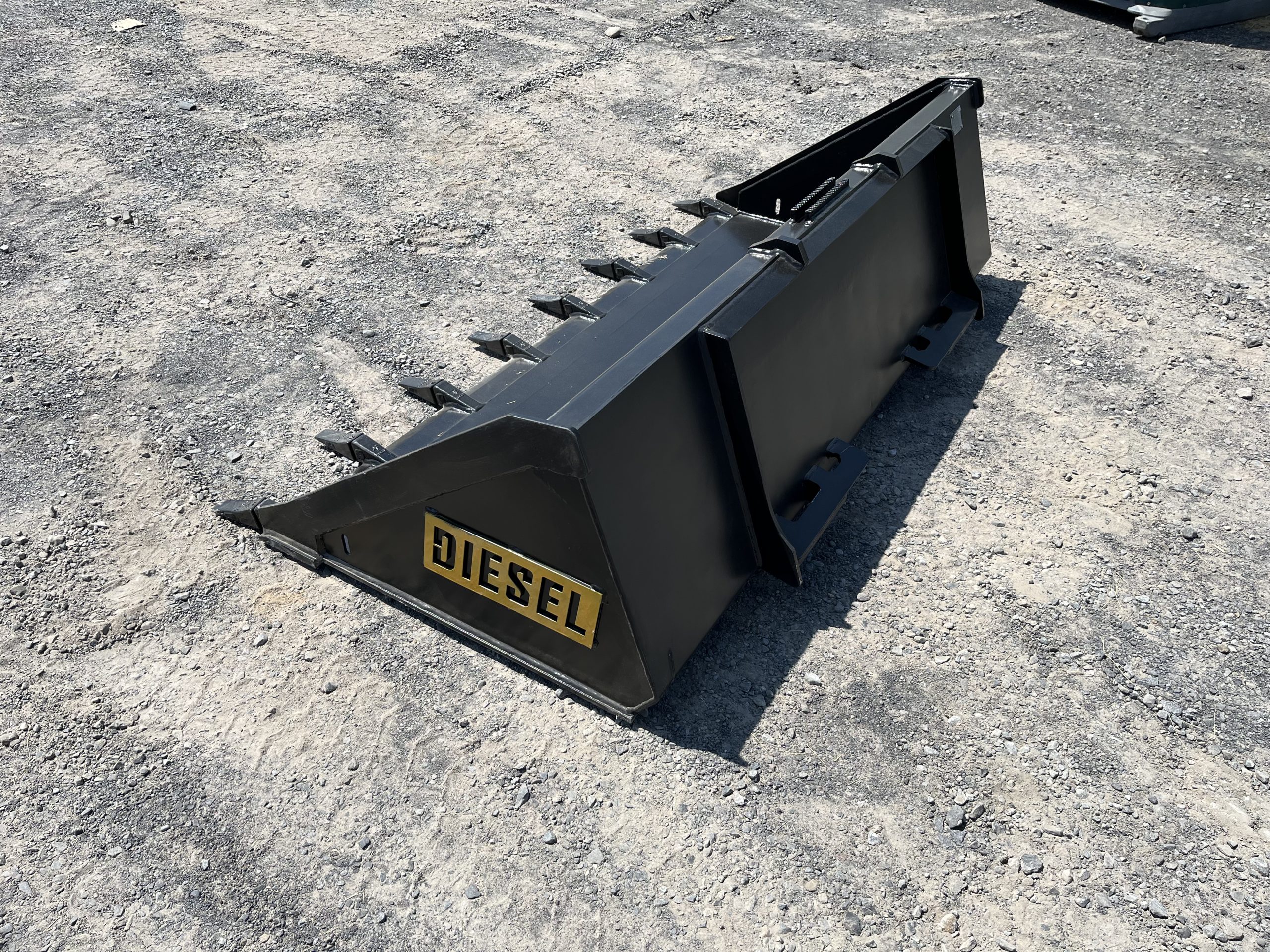 76" Heavy Duty Skid Steer Tooth Bucket - Image 5