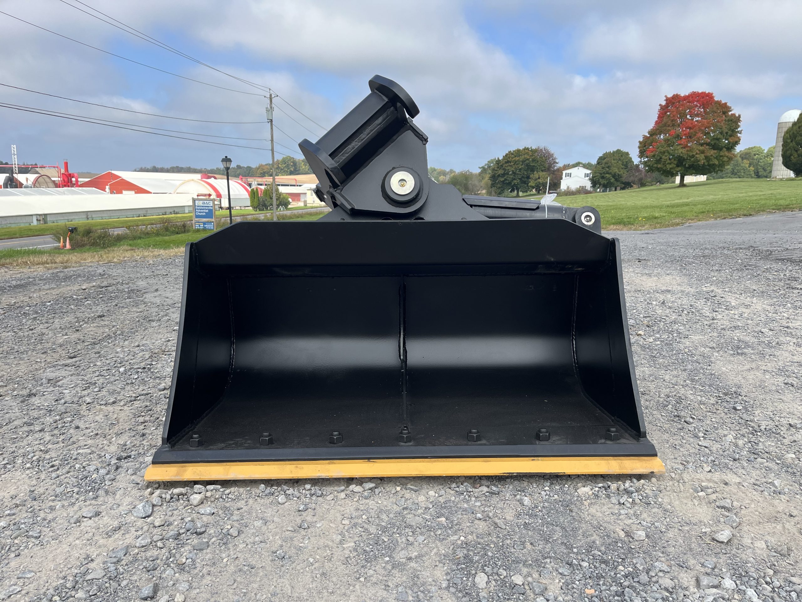 42" Tilt Ditch Bucket BOCE for Bobcat E45/E50 MX4 - Image 8