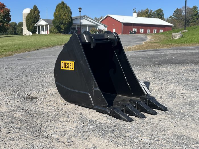 18" HD Tooth Bucket For Bobcat E45/E50 MX4