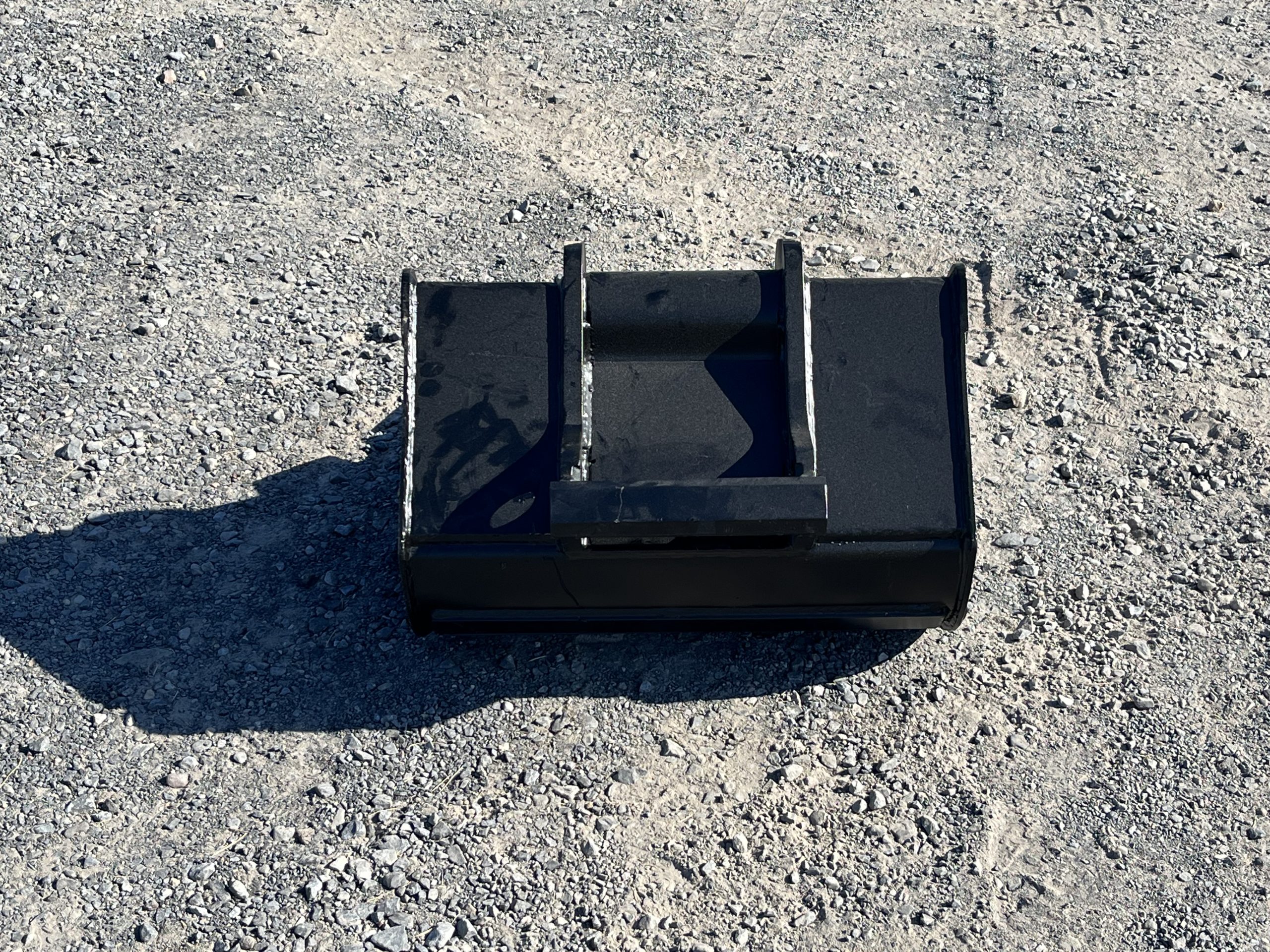 24" HD Tooth Bucket For Bobcat E35/MX3 - Image 5