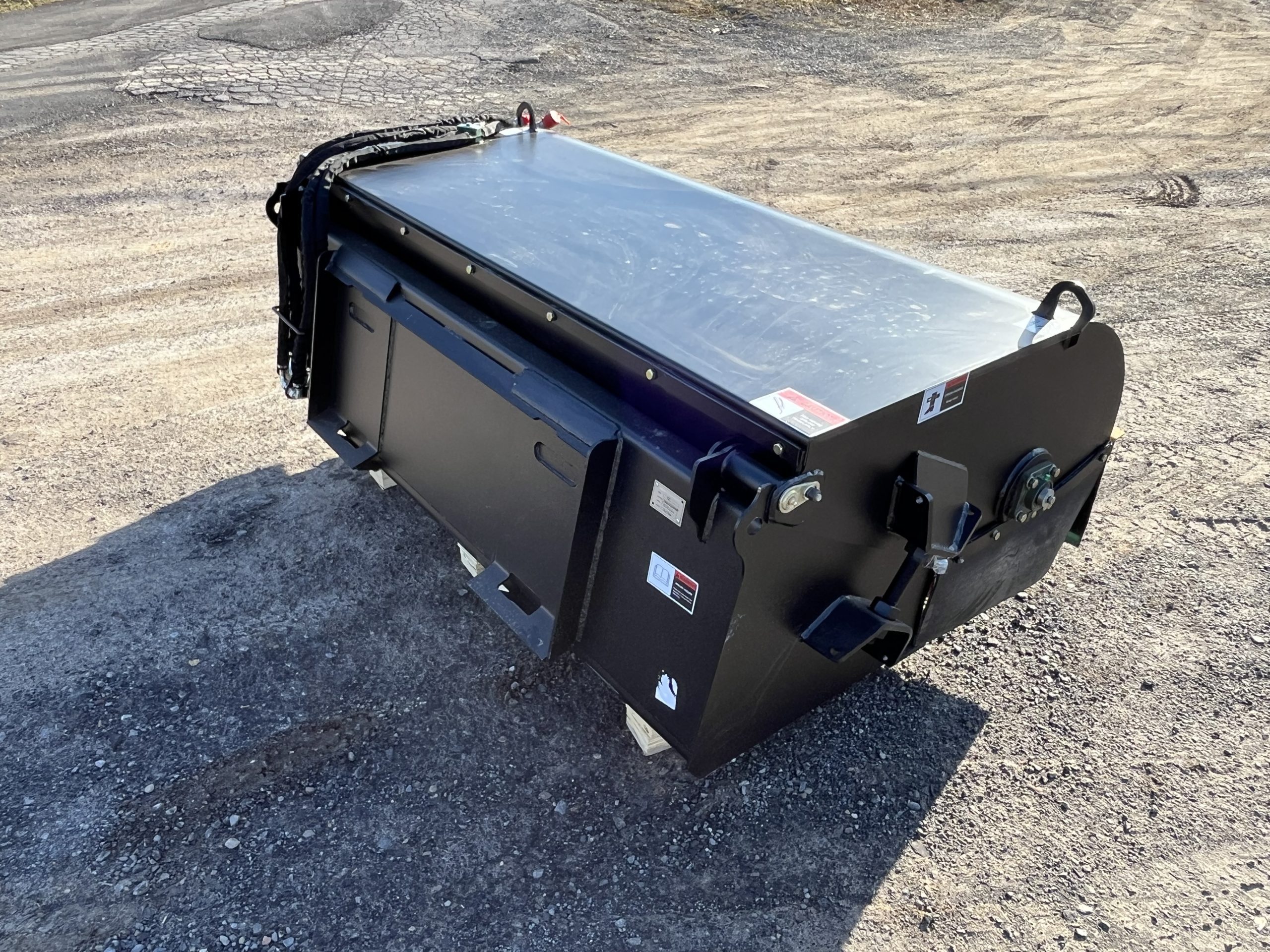 72" Skid Steer Pick Up Broom - Image 4