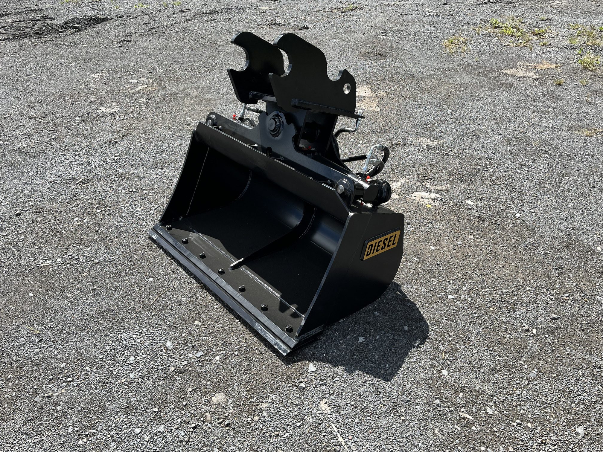 42" Tilt Ditch Bucket BOCE for Kubota K7915 Coupler - Image 7