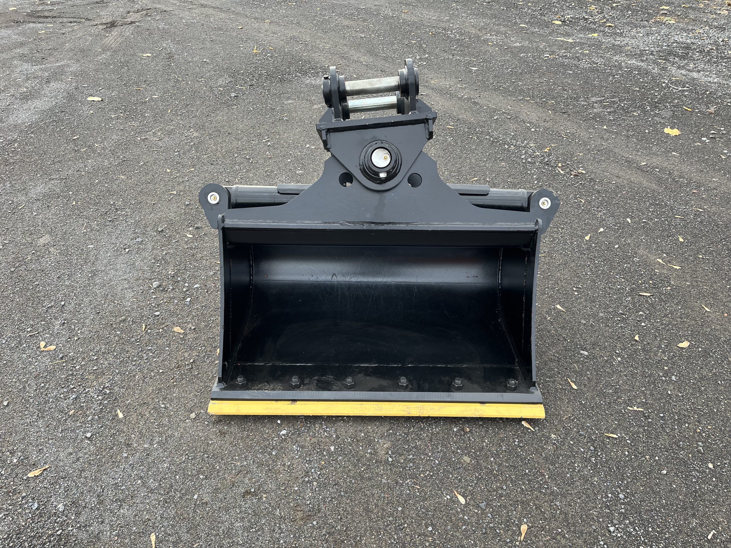 36" VIO35 Hydraulic Tilt Ditch Cleaning Bucket BOCE with 38mm pins - Image 8