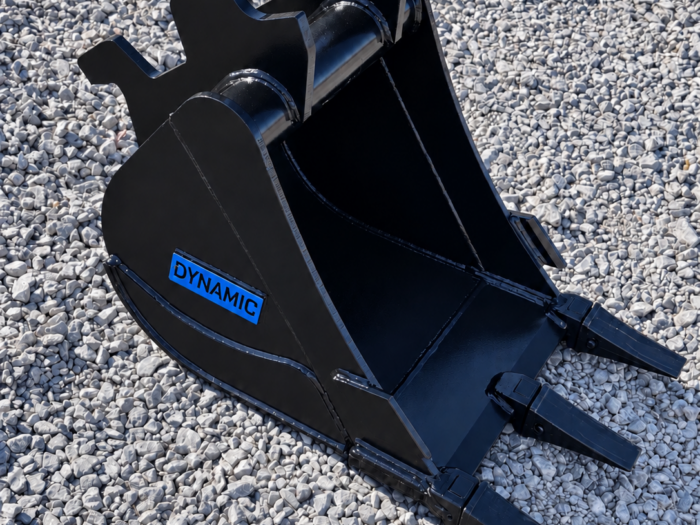 18" HD Tooth Bucket for 35 - Wedgelock